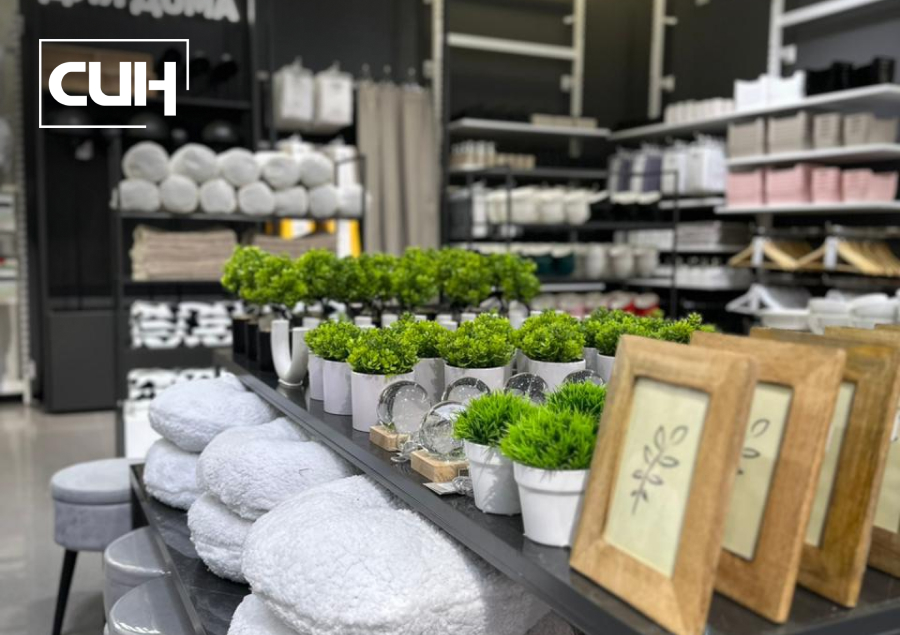 СИН Opens New Stores